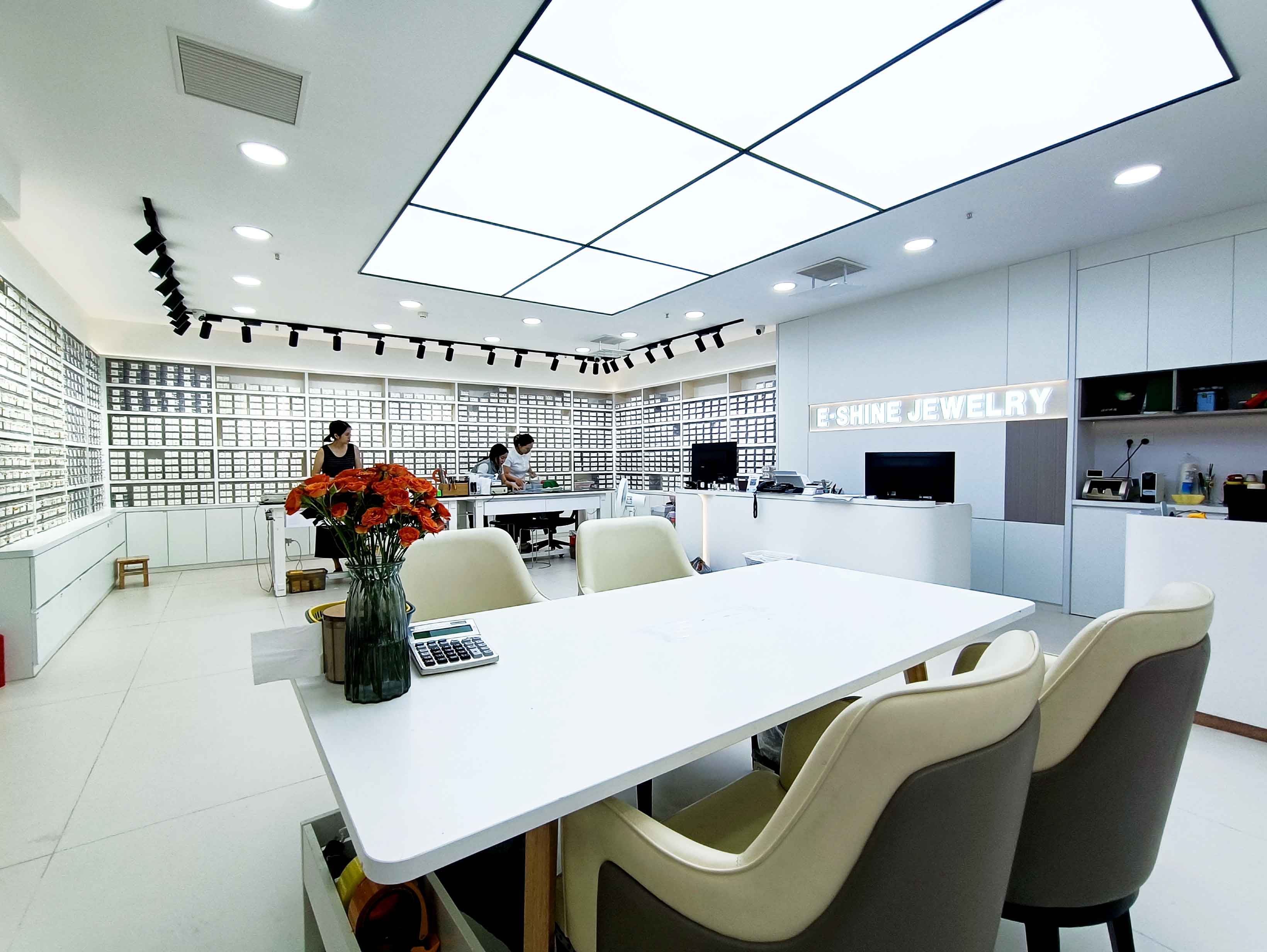 Business Lounge